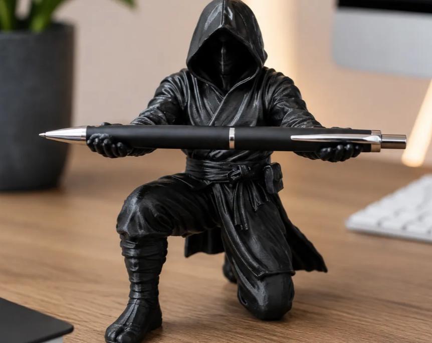Stealth Ninja Pen Holder - GeeRay Studio